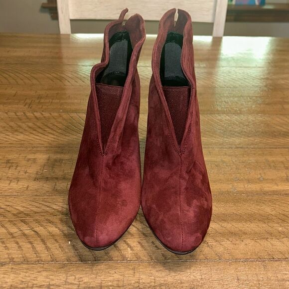 Carvela suede boots size 40 or size 7/7.5 - Picture 2 of 13